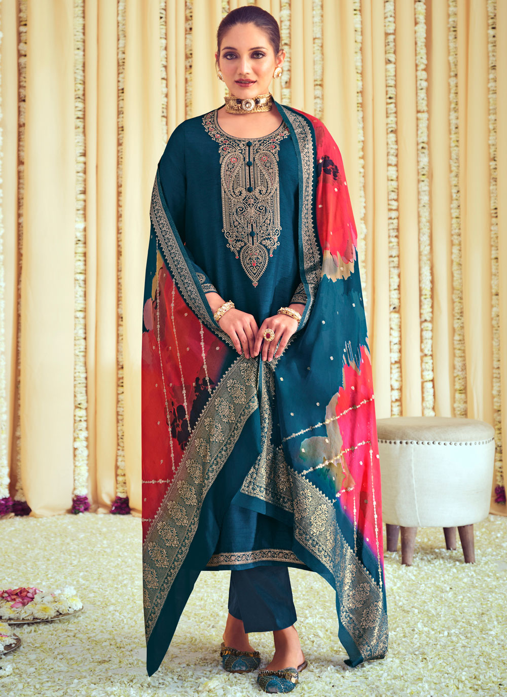 Manthan Fashion - Shop Latest Indian Dresses Online | Buy Online Sarees ...