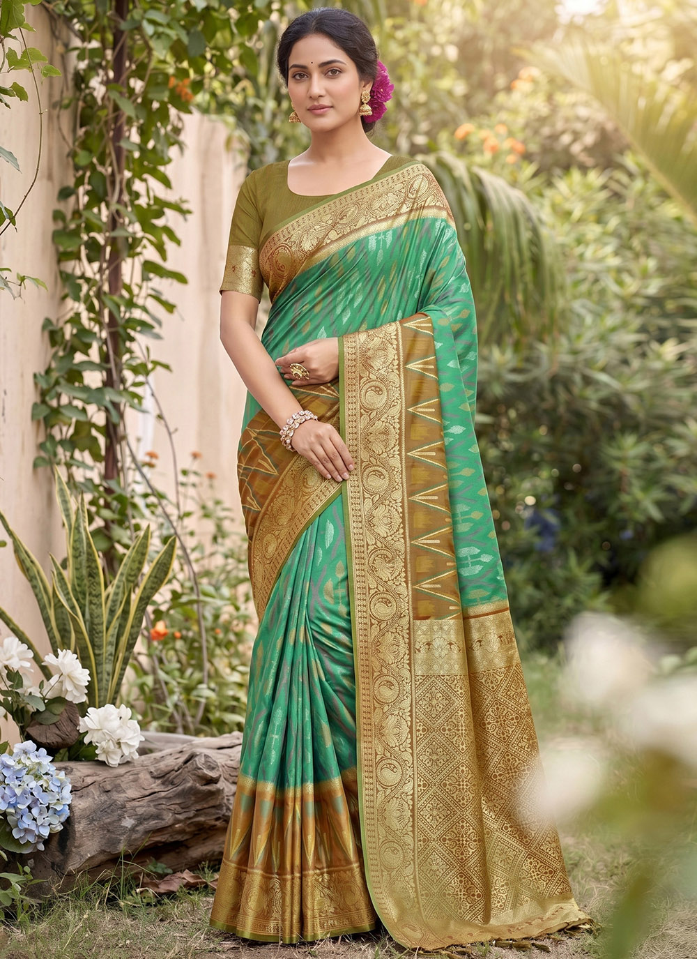 Rama Weaving Silk Contemporary Saree - Buy Online