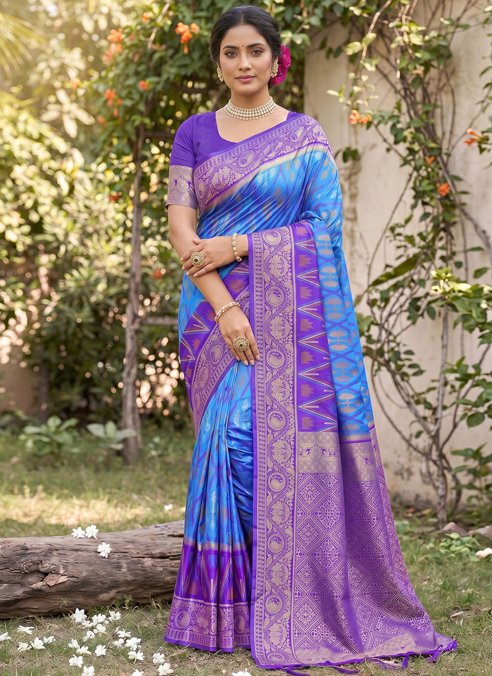 Aqua Blue Weaving Silk Contemporary Saree - Buy Online