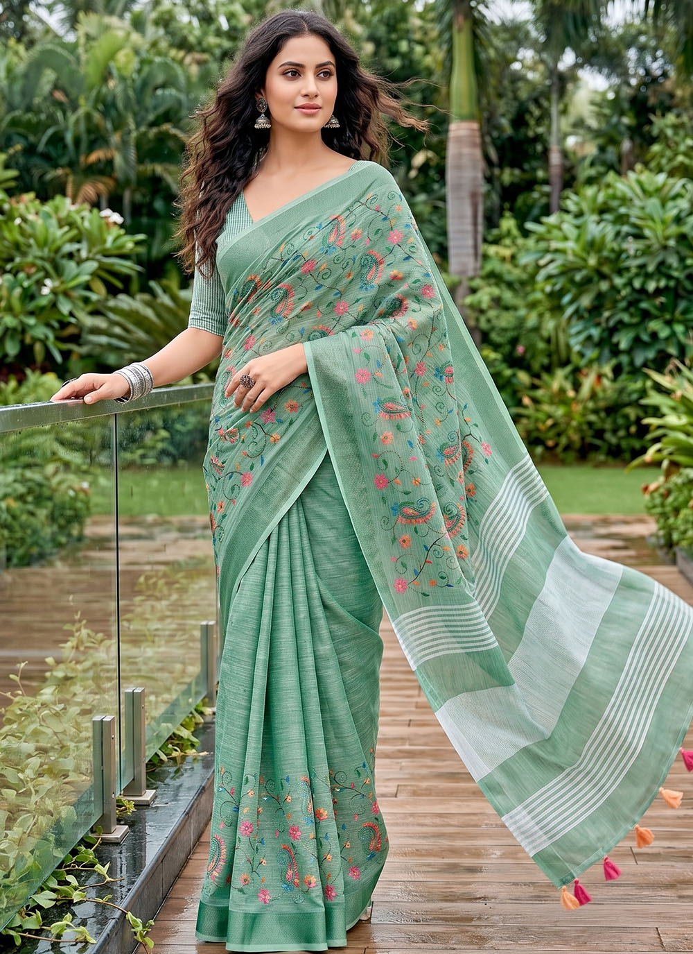 Sea Green Printed Linen Casual Wear Saree - Buy Online
