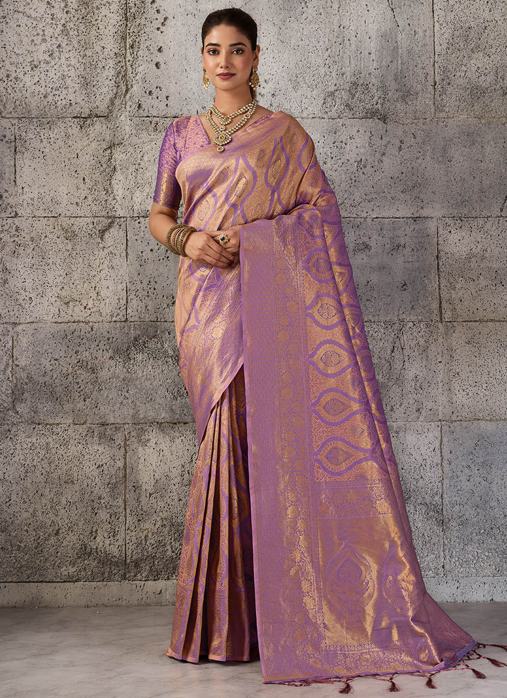 Purple Woven Traditional Saree in Kanjivaram Silk - Buy Online