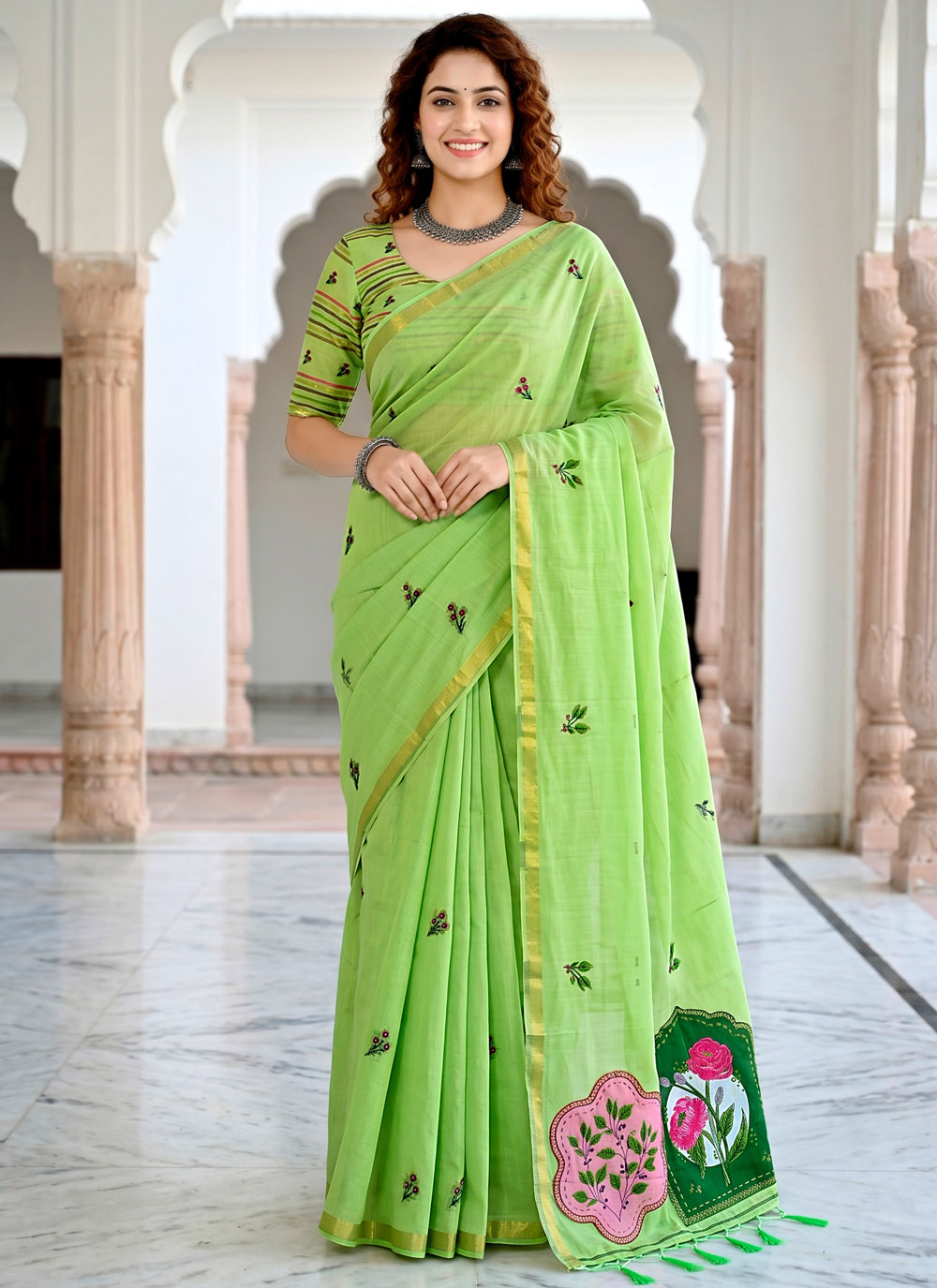 Green Cotton Woven Work Classic Saree - Buy Online