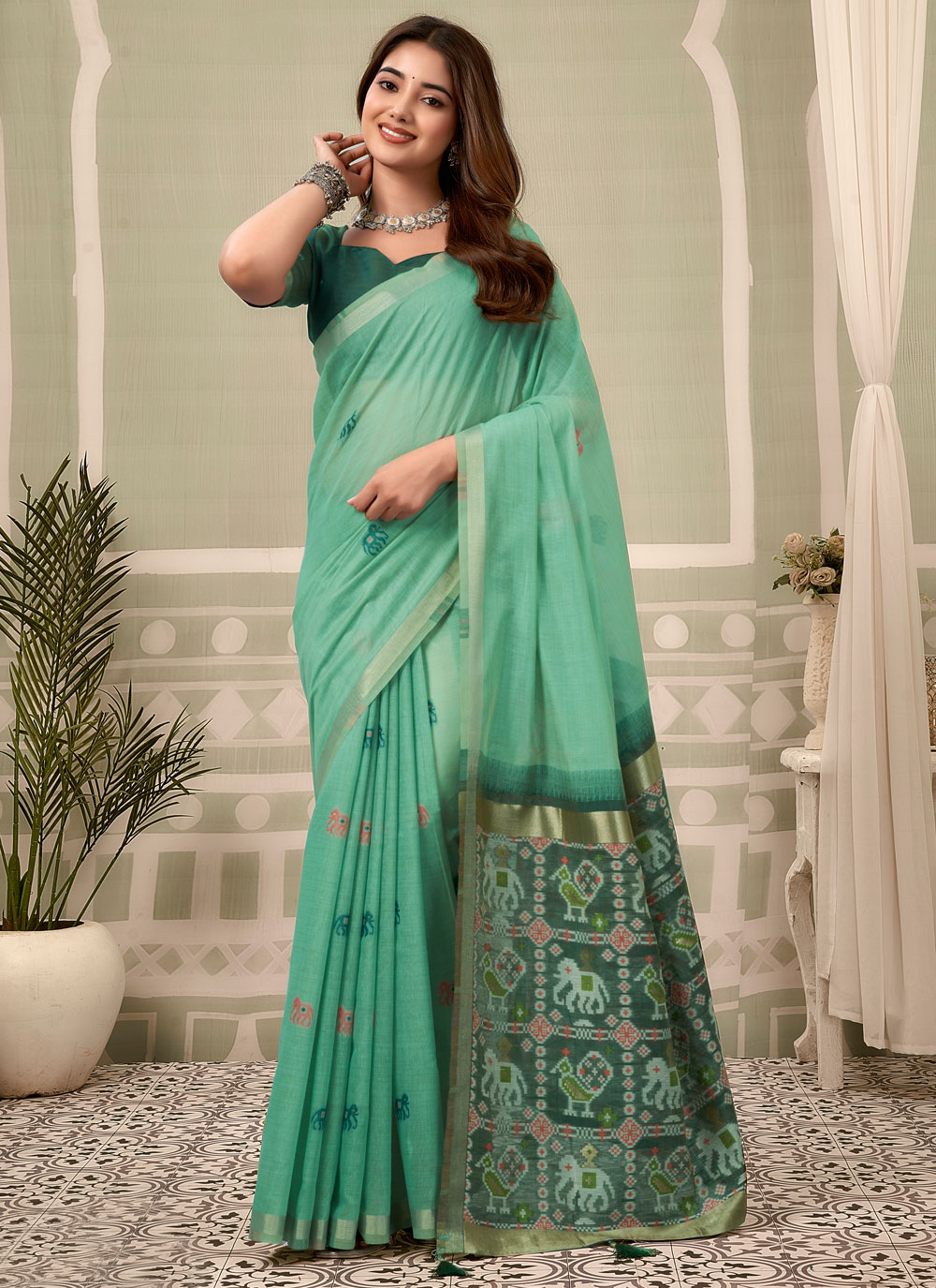 Cotton Sea Green Zari Woven Classic Saree - Buy Online