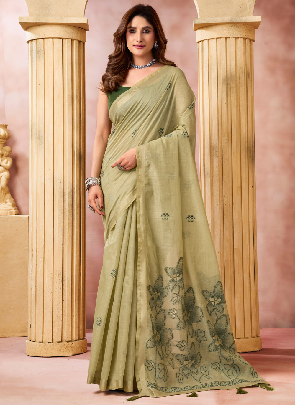 Green Cotton Weaving Work Classic Saree - Buy Online