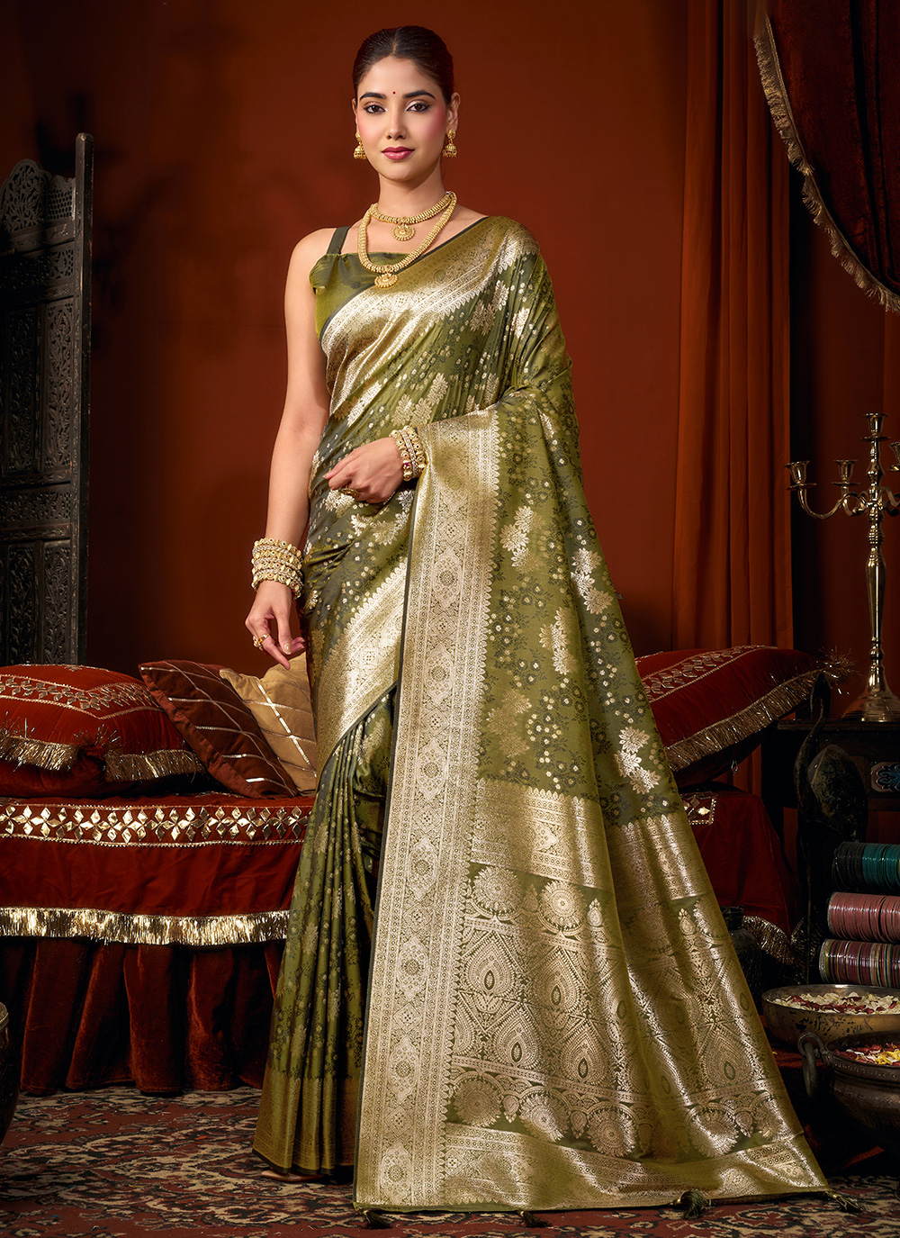 Jacquard Silk Green Weaving Zari Classic Festival Saree - Buy Online