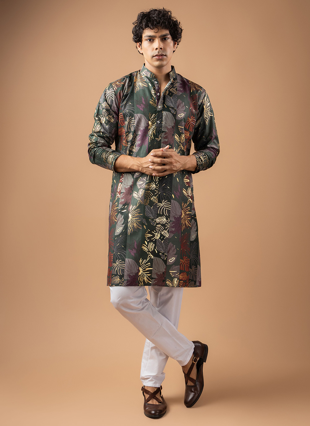 Silk Blend Foil Print Mens Kurta Pyjama in Grey - Buy Online