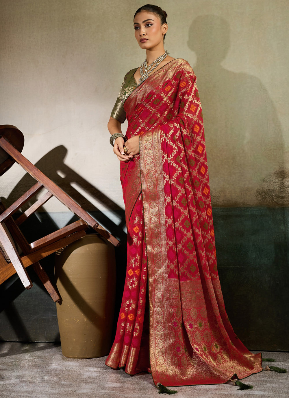 Georgette Red Meenakari Woven Traditional Saree - Buy Online